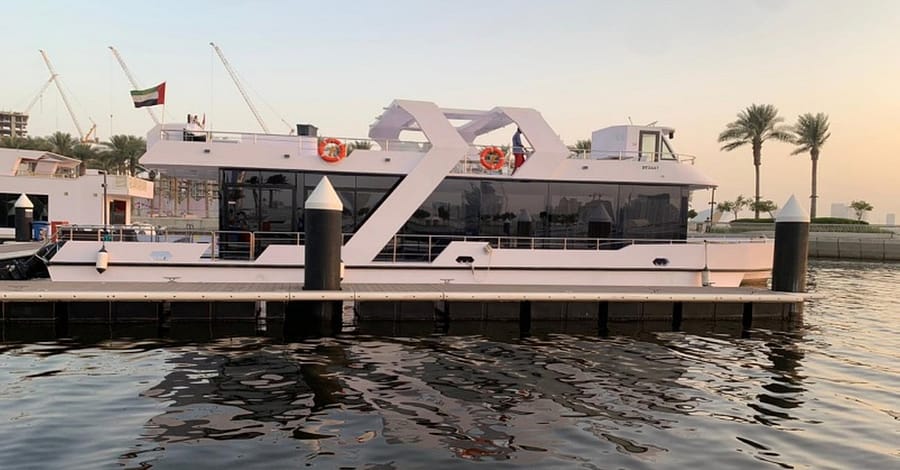 Dubai Canal Dinner Cruise With Soft Drinks! Dubai