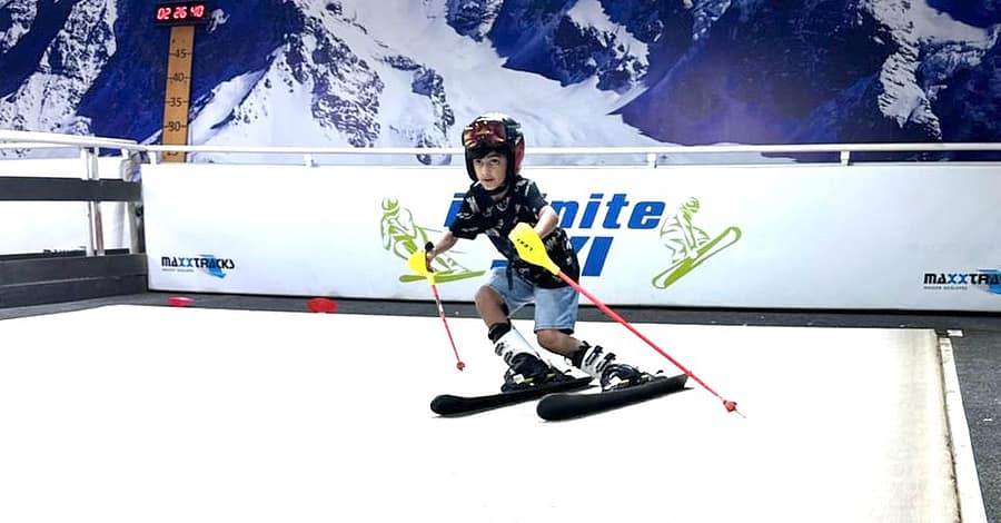 Revolutionise Indoor Ski Sloping At Middle Easts First Maxxtracks! Dubai