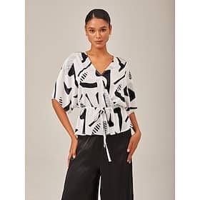 Geometric Ruched Batwing Sleeve Top