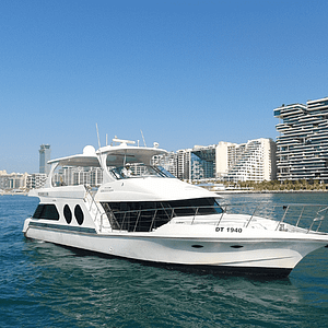 Dubai Marina 1 Hour Yacht Tour - Boat Tours and Cruises - Image 3