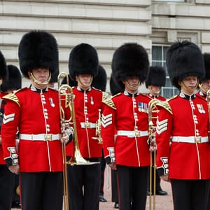 London British Royalty walking tour including Changing Of The Guard - Recently Added Experiences - Image 3