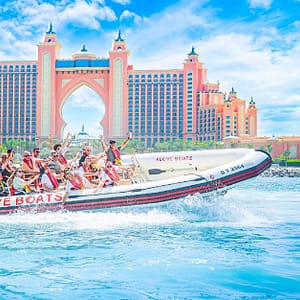 90-Min Sightseeing Speedboat Cruise With Photo Stops