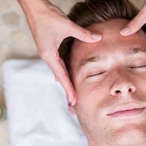 Get A Fresh Look With One Or Two Sessions Of Express Facial Dubai