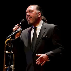 Fatih Erkoç Concert in Istanbul Concerts