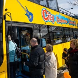 Beatles Explorer bus tour - Sightseeing and Tours - Image 3