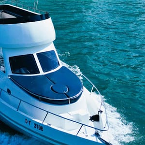 Luxury Yacht Rentals For 1-3 Hours Dubai