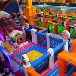 Air Maniax Yas Mall - Inflatable and Adventure Park Experiences