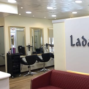Hair Mask With Cut And Blow-Dry Abu Dhabi