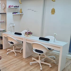 Gelish Mani & Pedi Or Mani-Pedi W/ Wash & Blowdry Abu Dhabi