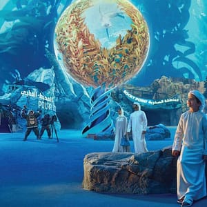 Dive With Fun: One Or Two Park Pass With Abudhabi Tour At Rs Tourism! National Deal