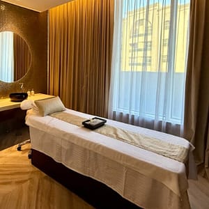 Enjoy 60 Or 90-Min Revitalizing Spa Treatment By Expert Therapists Sharjah & N. Emirates
