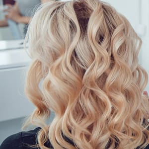 Highlights With Wash And Blow-Dry At Ombre Salon - Arjan Dubai