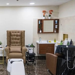 Beauty Services At Celebrity Salon Dubai
