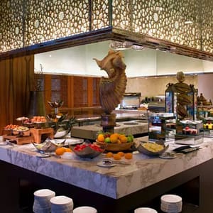 Lunch / Dinner Buffet With Soft Beverages Up To Four Adults Or A Child Abu Dhabi