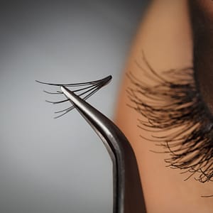 Natural Individual Or Volume Individual Semi-Permanent Lashes Dubai