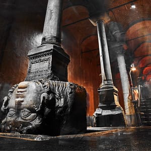 Basilica Cistern Tour and Skip The Line with Guide Sightseeing and Tours