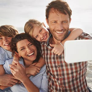 Choose From Silver Or Gold Family Outdoor Photoshoot At Lab Production Dubai