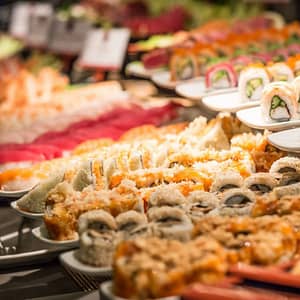 Dinner Buffet With Soft Beverages For One Child Or Up To 4 Adults Dubai