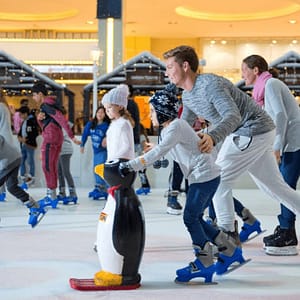 Dubai Ice Rink Disco Night Session - Experiences - Image 2