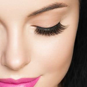 Classic Eyelashes Or Full Set Of Eyelash Extension Plus 1 Or 3 Refills Abu Dhabi