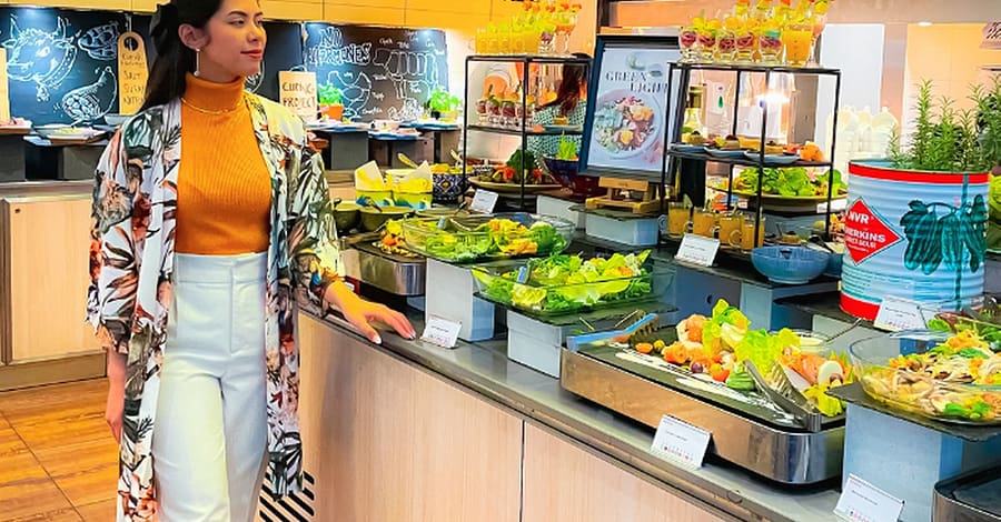 5* Theme Night Buffet W/ Soft Or House Beverages For 1