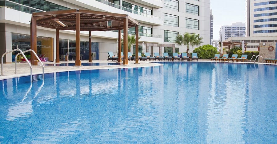 Pool Access With A Choice Of Aed 50 Or 100 F&B Credit