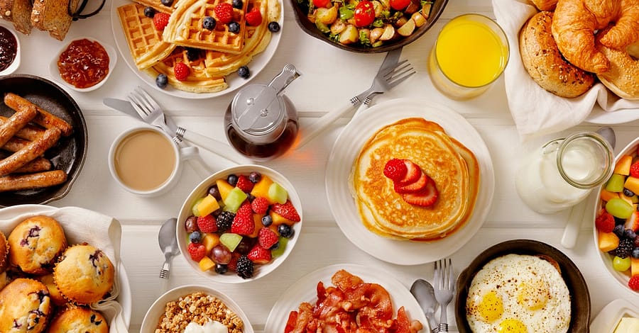 Unlimited Breakfast + Pool Access For 1 Child Or 1