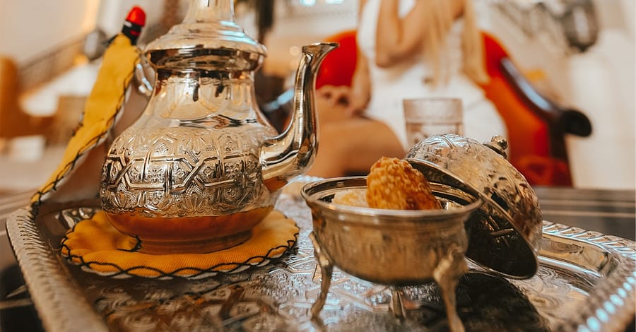 Afternoon Tea For Up To Four Adults At RosÃ© Lounge Bar At Bab Al Qasr Abu Dhabi
