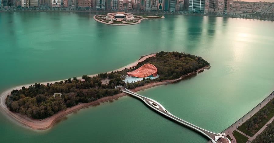 Al Noor Island Self-Guided Tour Sharjah & N. Emirates