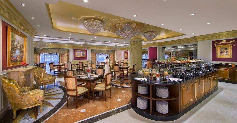 Adult Aed 89 Abu Dhabi