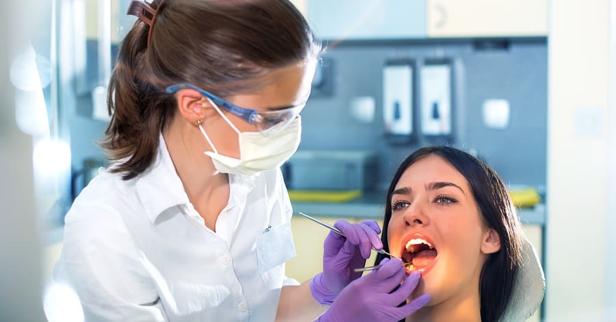 Choice Of Dental Consultation And Treatment At Clover Medical Centre Dubai