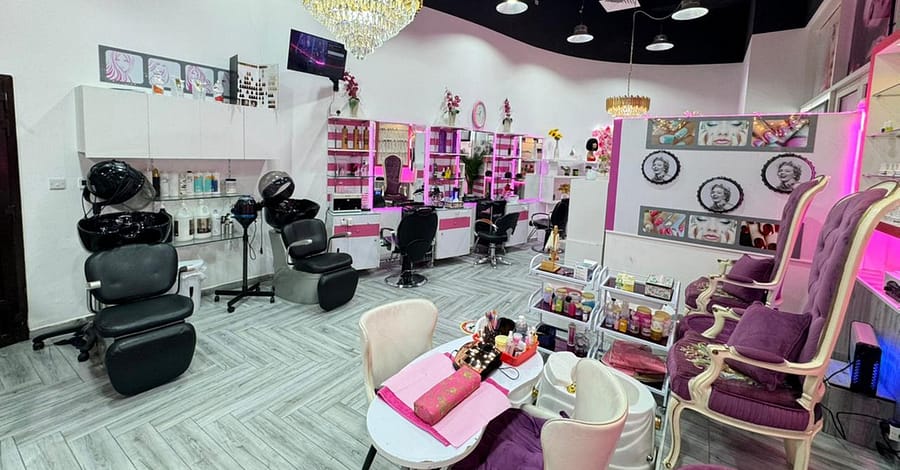 Or Acrylic Nail Gel Extensions Dubai