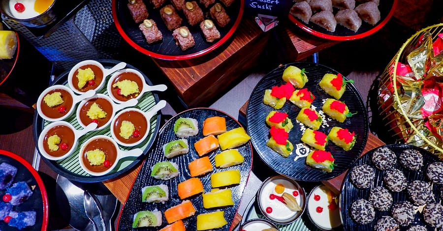 Japanese Or Asian Curry Theme Night Buffet Dinner And Beverages Abu Dhabi