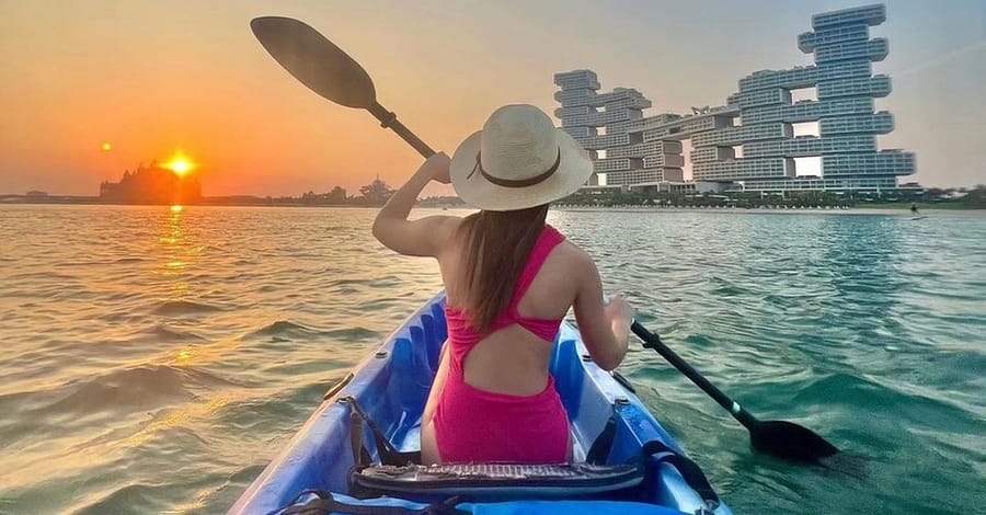 Explore 1-Hr Kayak