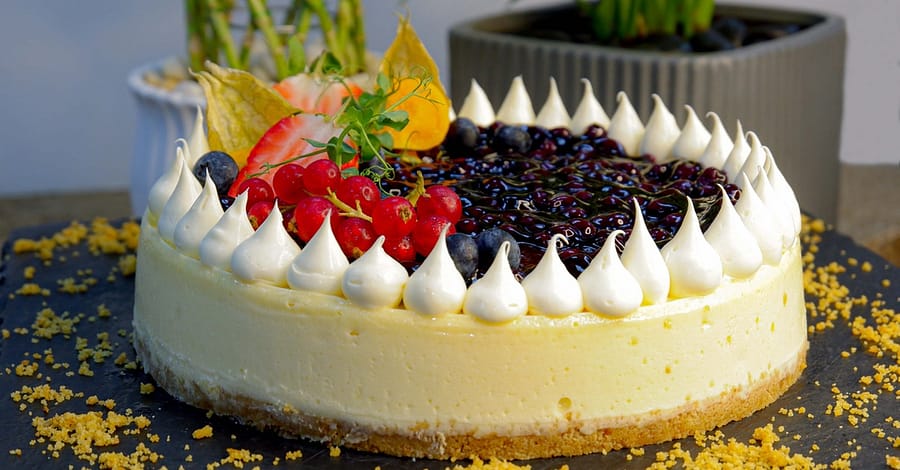 2 Or 3 Kg Cake Of Choice At 4* Filaments At Southern Sun Abu Dhabi