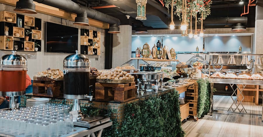 4* Authentic Friday Night Bbq Buffet Dinner At Xandros (Child Aed39) Dubai