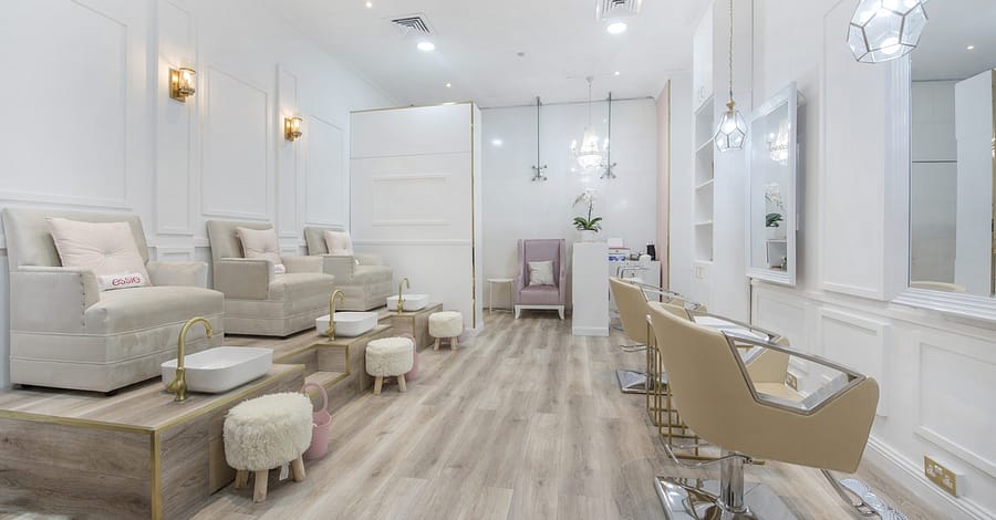 Eyelash Lift And Tint Dubai