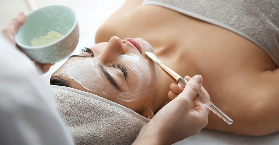 Deep Cleaning Facial With Optional Hair Mask Or Choice Of Any Facial Abu Dhabi