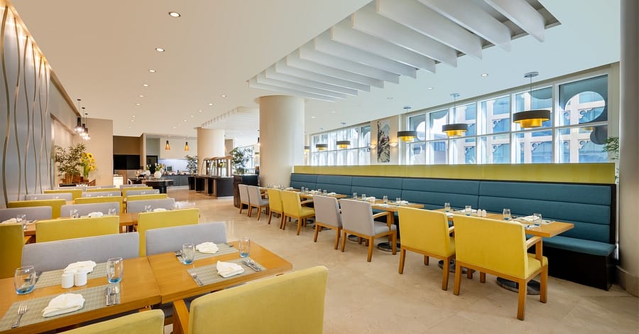 Enjoy A Lavish Lunch Buffet With Soft Beverages And Water! Abu Dhabi