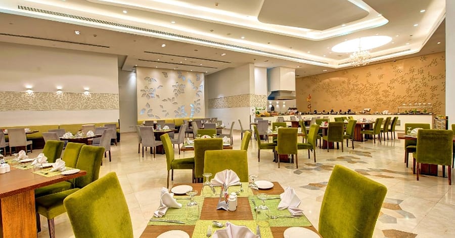 Lunch / Dinner Experience At Crystal Restaurant By Copthorne Hotel! Dubai