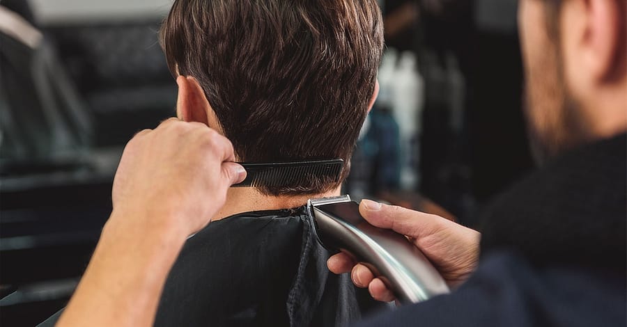 Mens Haircut And Shave At High End Gents Salon Dubai