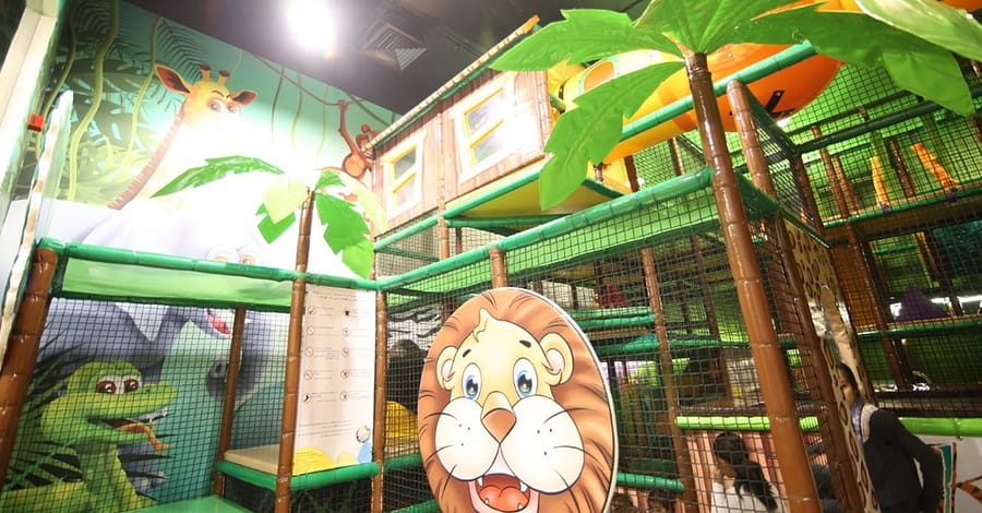 Play Area Entry With Sand Art Dubai