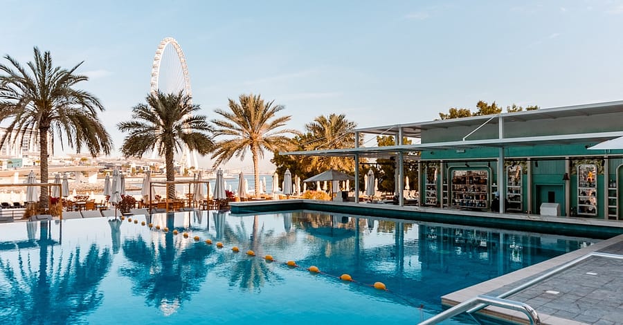 Premium 3 Course Menu +Water W/ Optional 1 Glass - Grape Or Pool/Beach Dubai