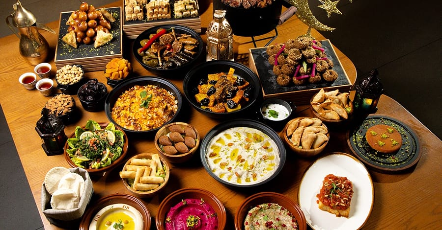 Premium 4* Dinner Buffet With Beverages For 1-4 Guests Dubai