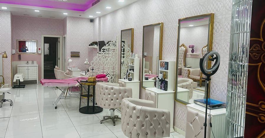 Regular Or Gelish Polish With Full Set Of Acrylic / Poly Gel & More Dubai
