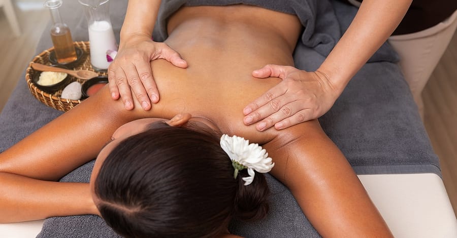Revitalise With A Full Body Spa Treatment With Full Body Polish! Dubai