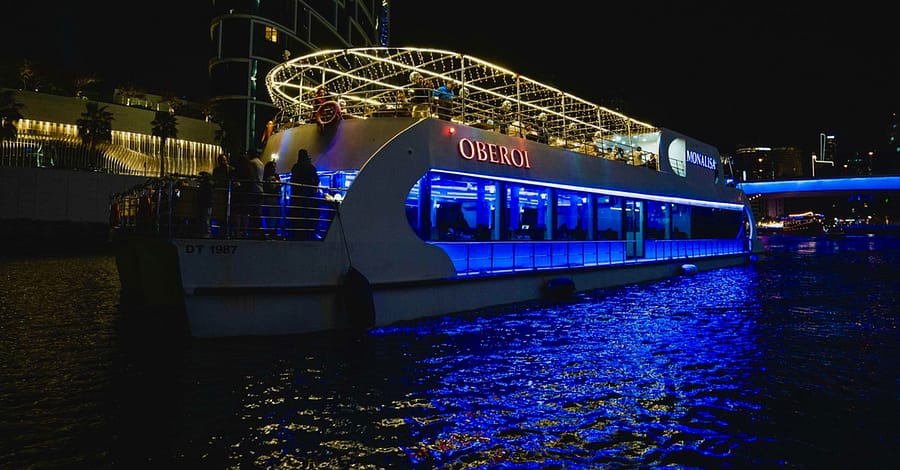 Marina Dinner Cruise On A Luxury Yacht Dubai