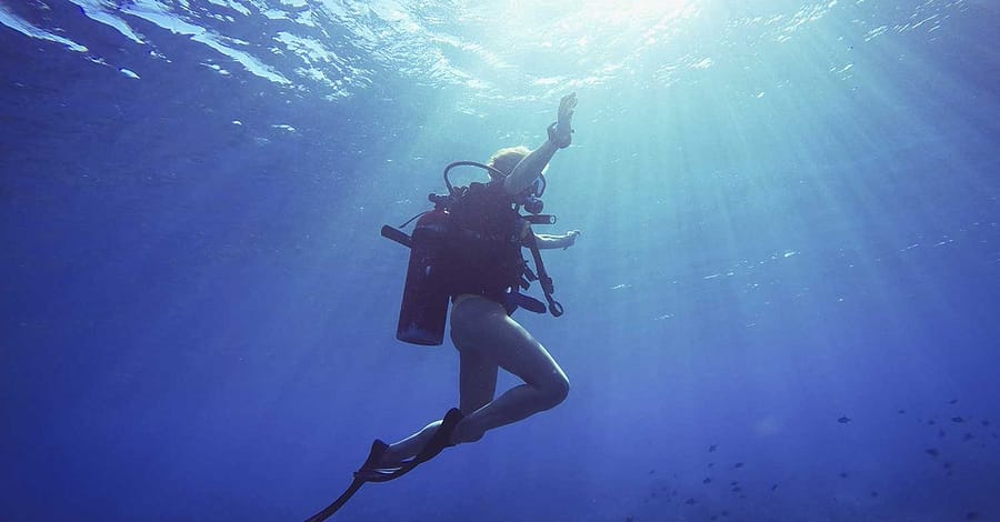 Scuba Diving Pool Session Abu Dhabi