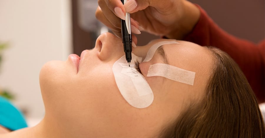 Semi-Permanent Eyelash Extensions Abu Dhabi