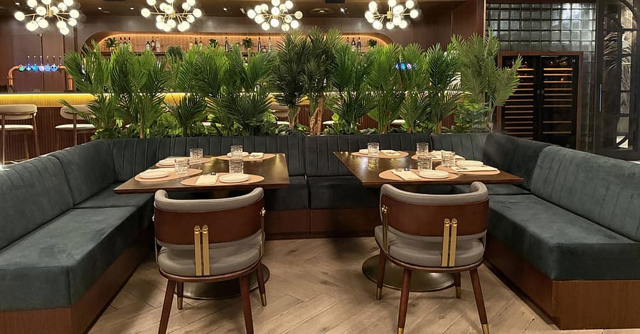 Traditional Sunday Roast With Bottomless Soft Or House Beverages Dubai